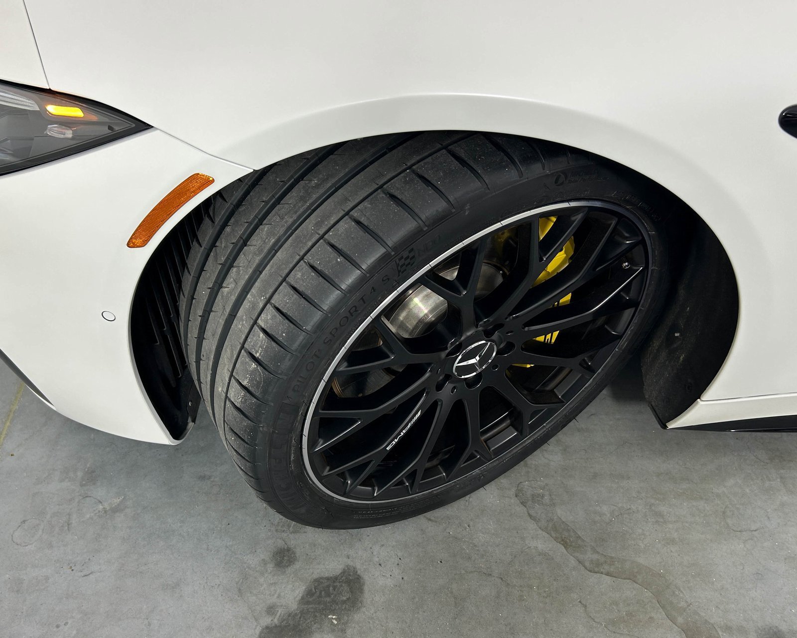 Used 2022 Mercedes-Benz SL 63 AMG 4MATIC image 21