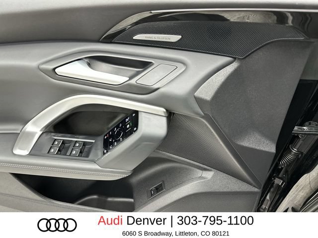 Used 2025 Audi Q5 Premium w/ Premium Plus AWD/4WD image 13