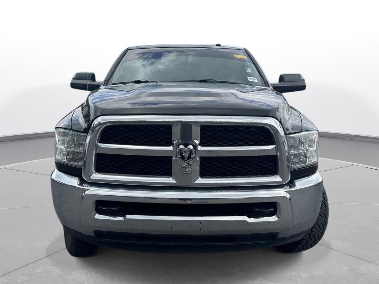 Used 2018 RAM 2500 Tradesman w/ Chrome Appearance Group AWD/4WD image 3