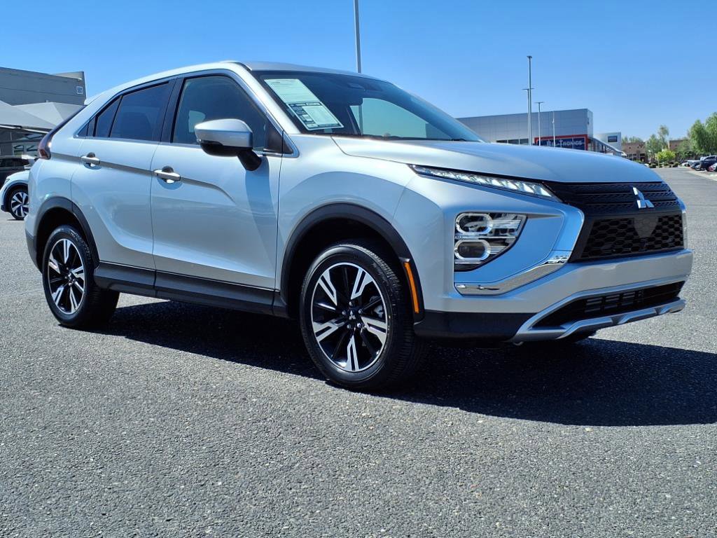 Used 2025 Mitsubishi Eclipse Cross SE video 1
