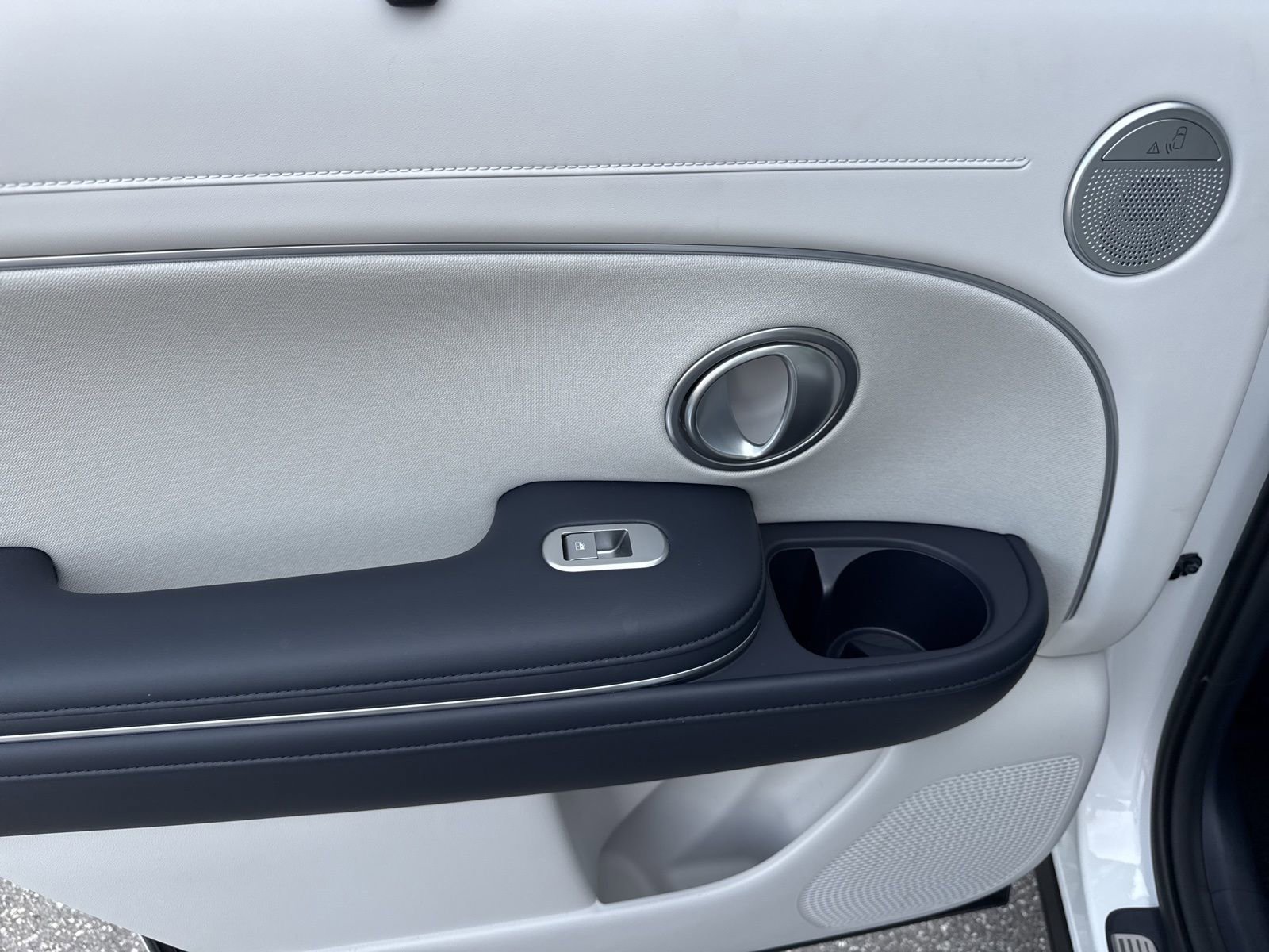 Used 2026 Hyundai Palisade Calligraphy image 16