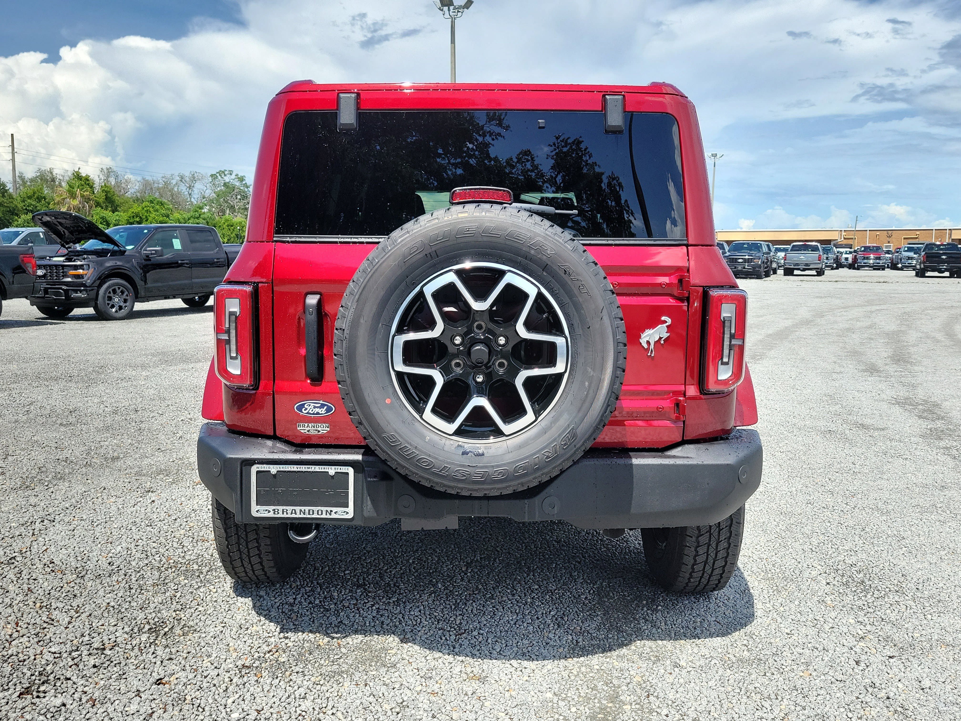 New 2026 Ford Bronco Outer Banks AWD/4WD image 9