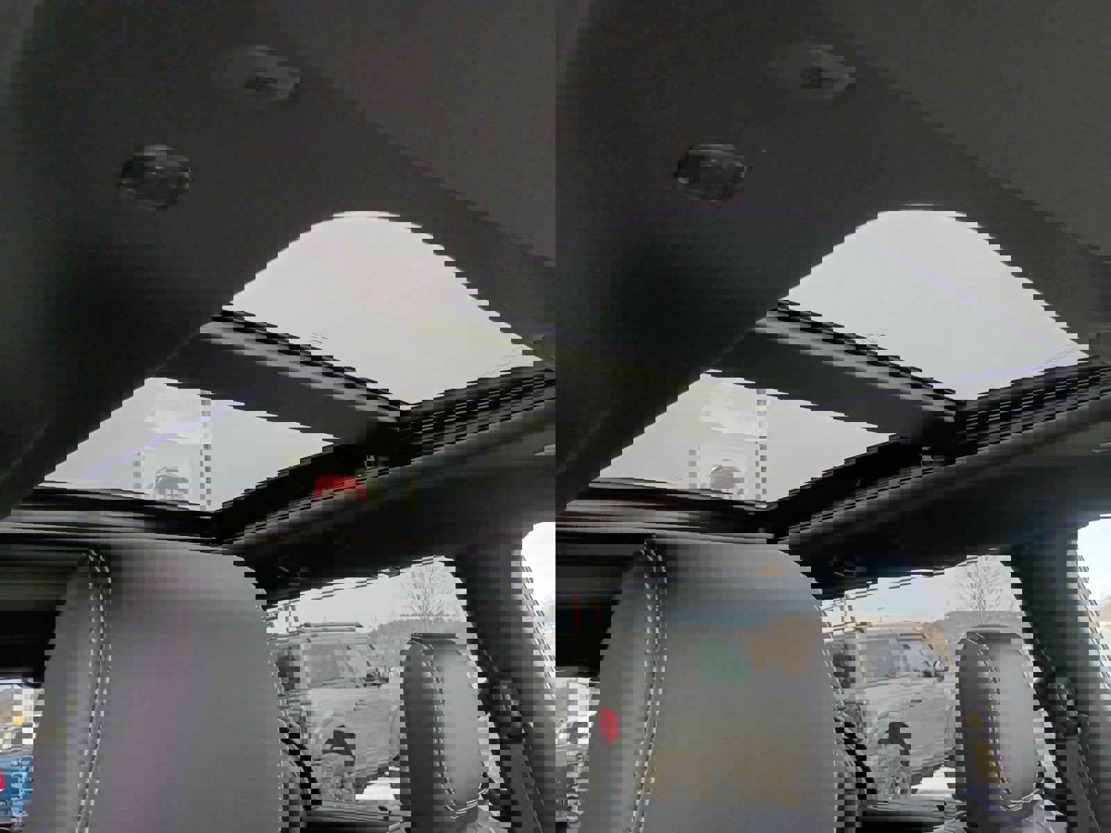 New 2026 Chrysler Pacifica Limited image 17