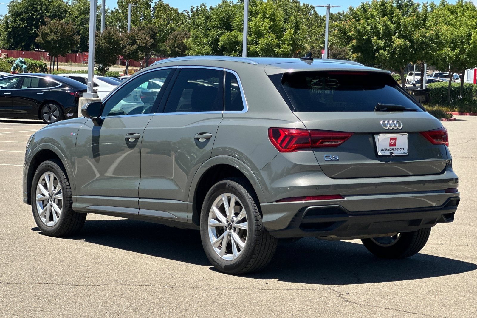 Used 2025 Audi Q3 2.0T Premium AWD/4WD image 6