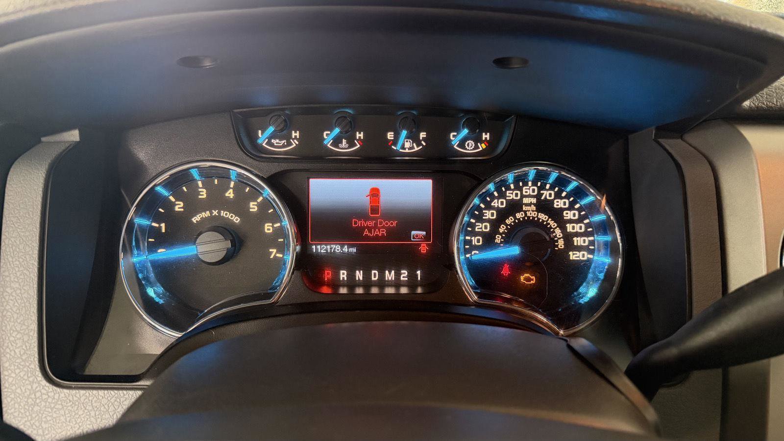 Used 2011 Ford F150 XLT w/ XLT Chrome Pkg image 12