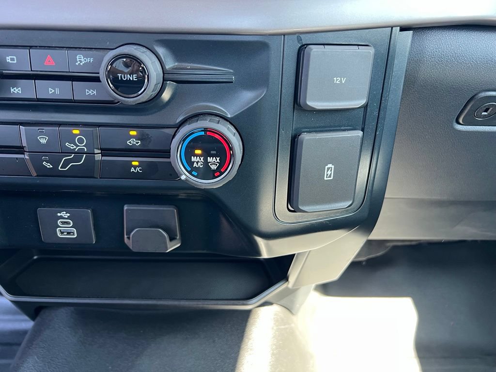 Used 2025 Ford F150 XL AWD/4WD image 27
