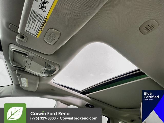 Used 2017 Chrysler Pacifica Limited FWD image 27