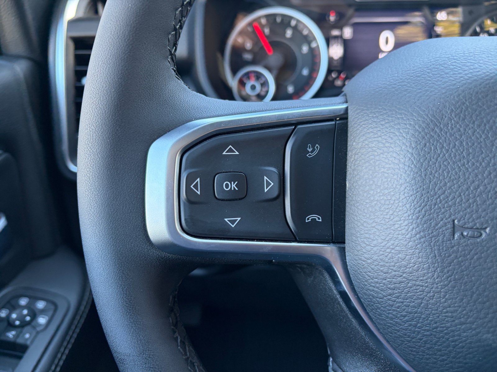New 2026 RAM 2500 Big Horn AWD/4WD image 26