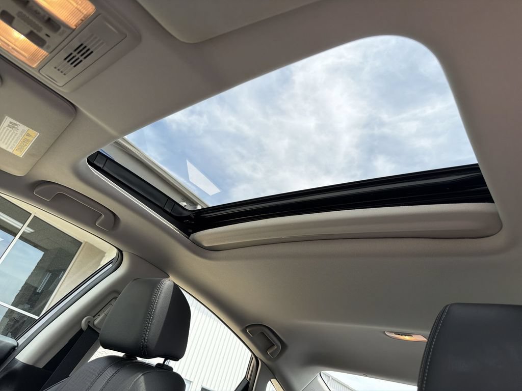 Used 2017 Honda Civic Touring image 16