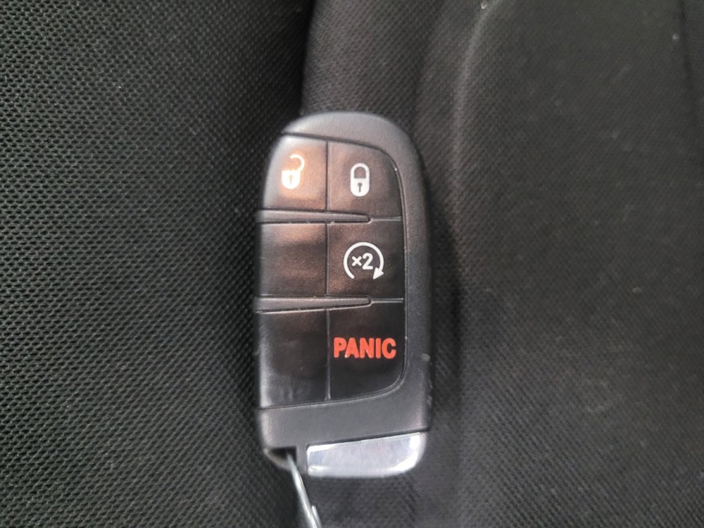 Used 2022 Jeep Renegade Latitude image 32