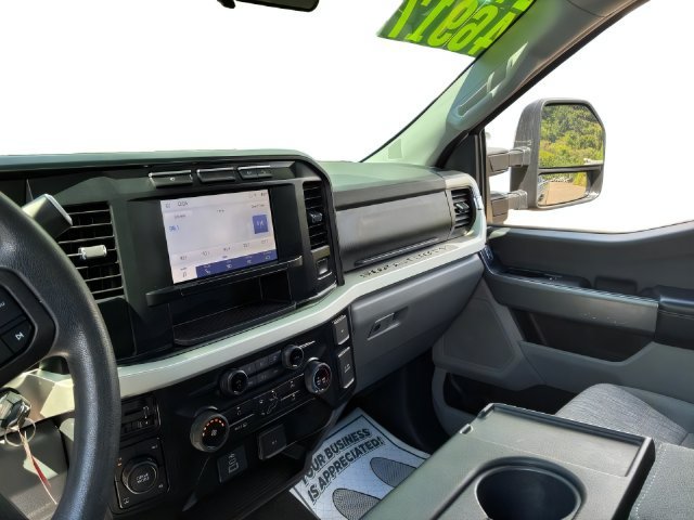 Certified 2024 Ford F350 XLT w/ 360-Degree Camera Package AWD/4WD image 12