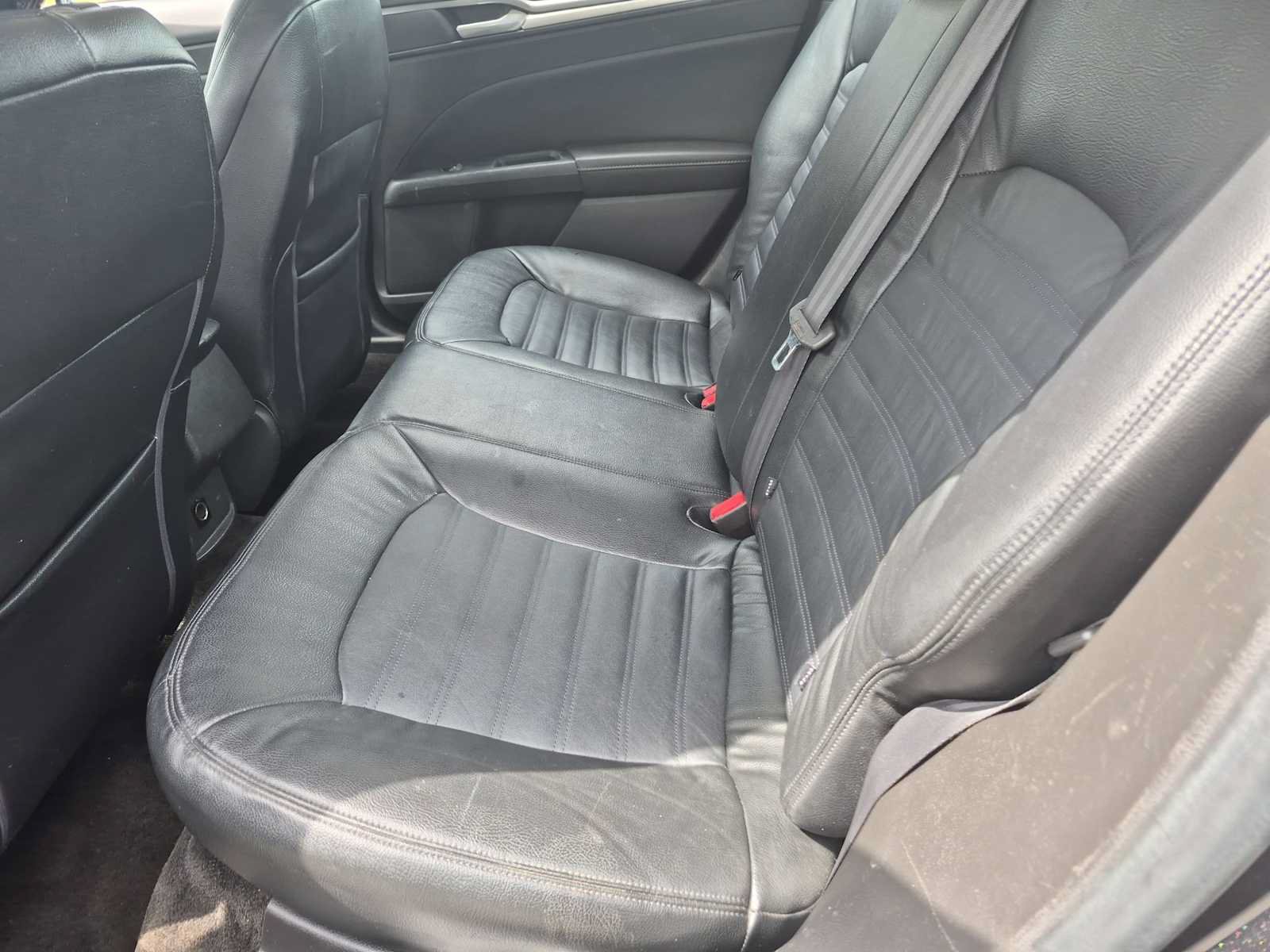 Used 2015 Ford Fusion S FWD image 18
