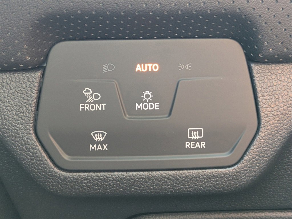 New 2026 Volkswagen Atlas Cross Sport SEL Premium R-Line image 27