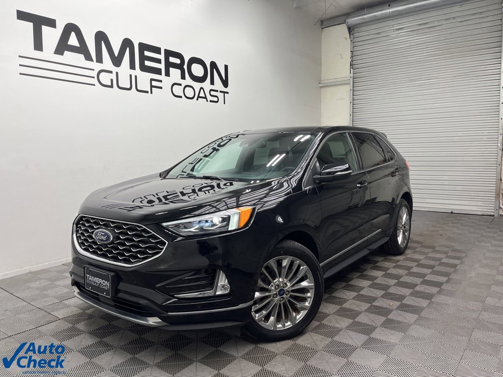 Used 2021 Ford Edge Titanium w/ Equipment Group 301A image 2