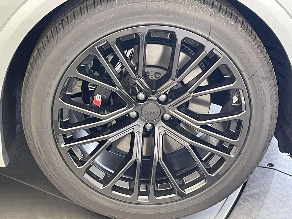 New 2026 Audi SQ8 Prestige AWD/4WD image 14