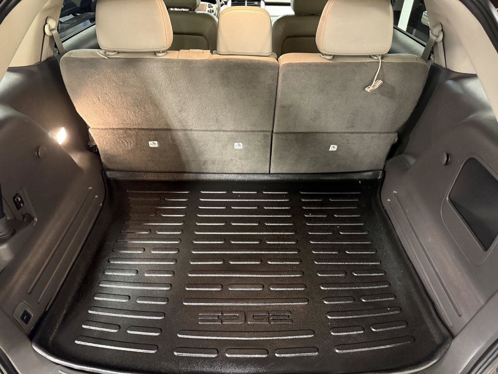 Used 2013 Ford Edge SEL image 28