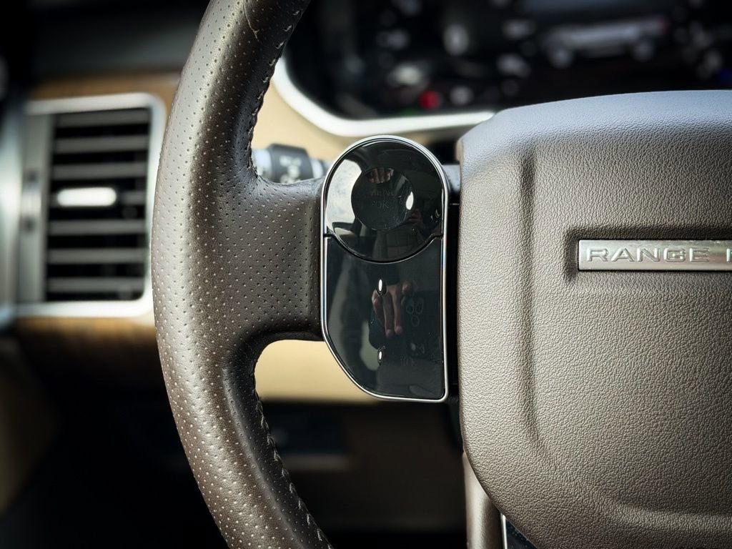 Used 2018 Land Rover Range Rover Sport HSE image 16