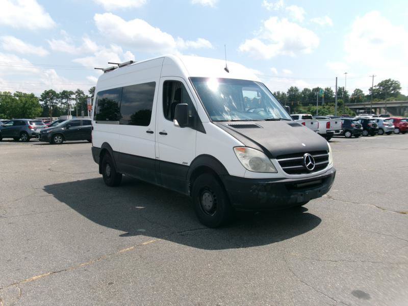 Used 2011 Mercedes-Benz Sprinter 2500 image 4