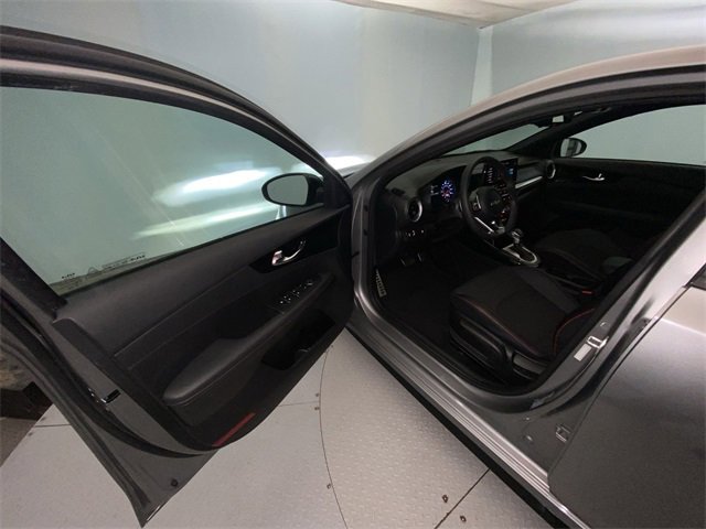 Used 2023 Kia Forte GT image 11