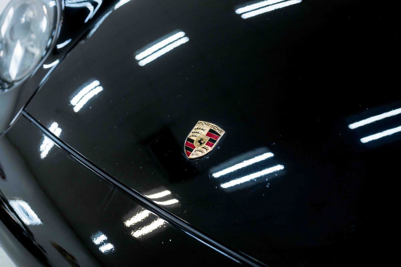 Used 1998 Porsche 911 Carrera 4S image 14