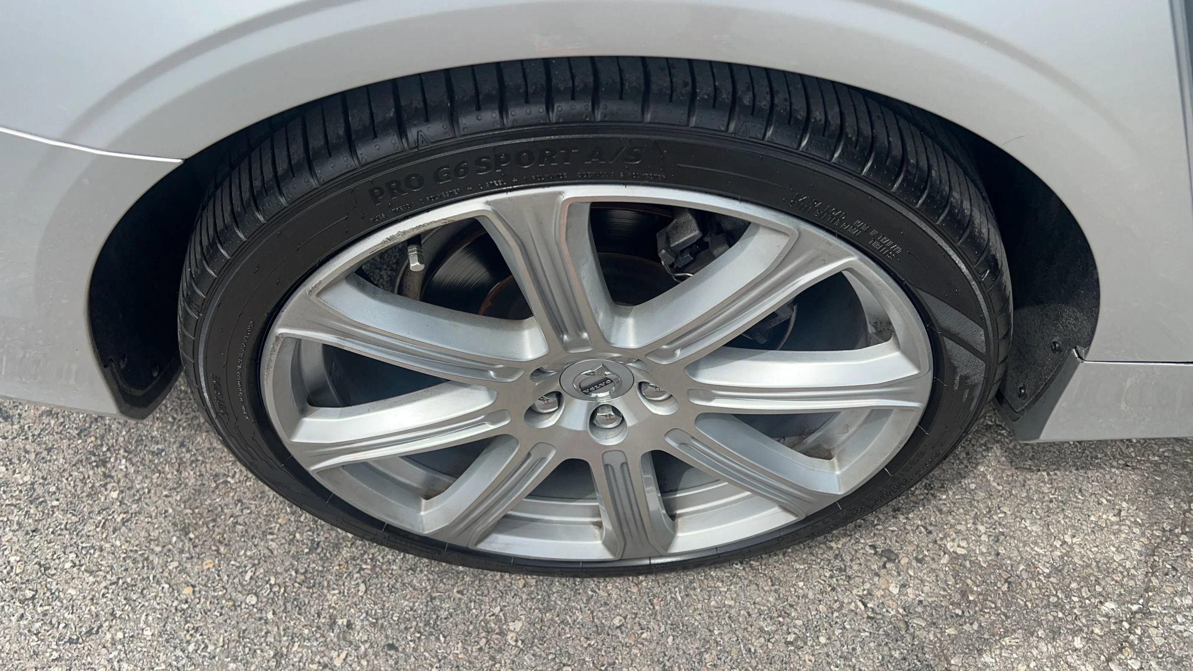 Used 2018 Volvo S90 T6 Inscription w/ Convenience Package AWD/4WD image 30