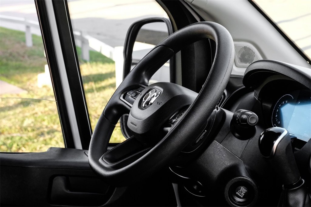 Used 2024 RAM ProMaster 2500 w/ Quick Order Package 22G SLT image 11