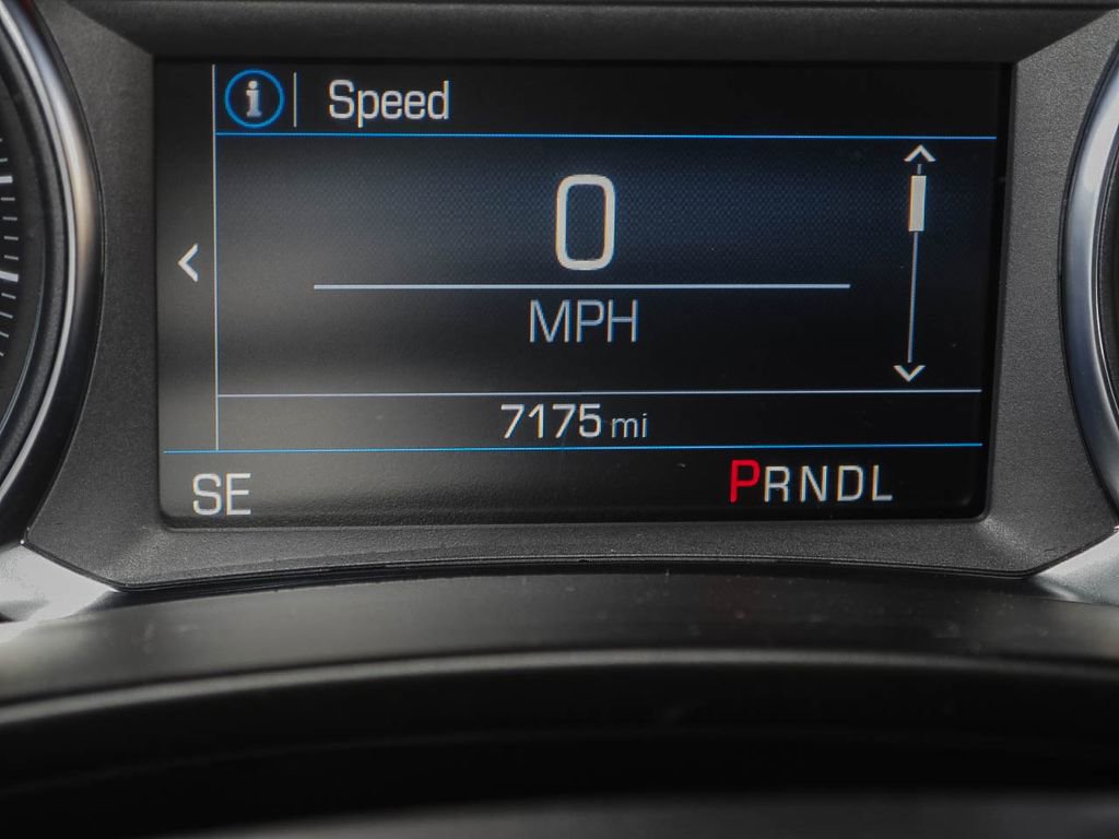 Used 2023 Chevrolet Equinox LT image 12