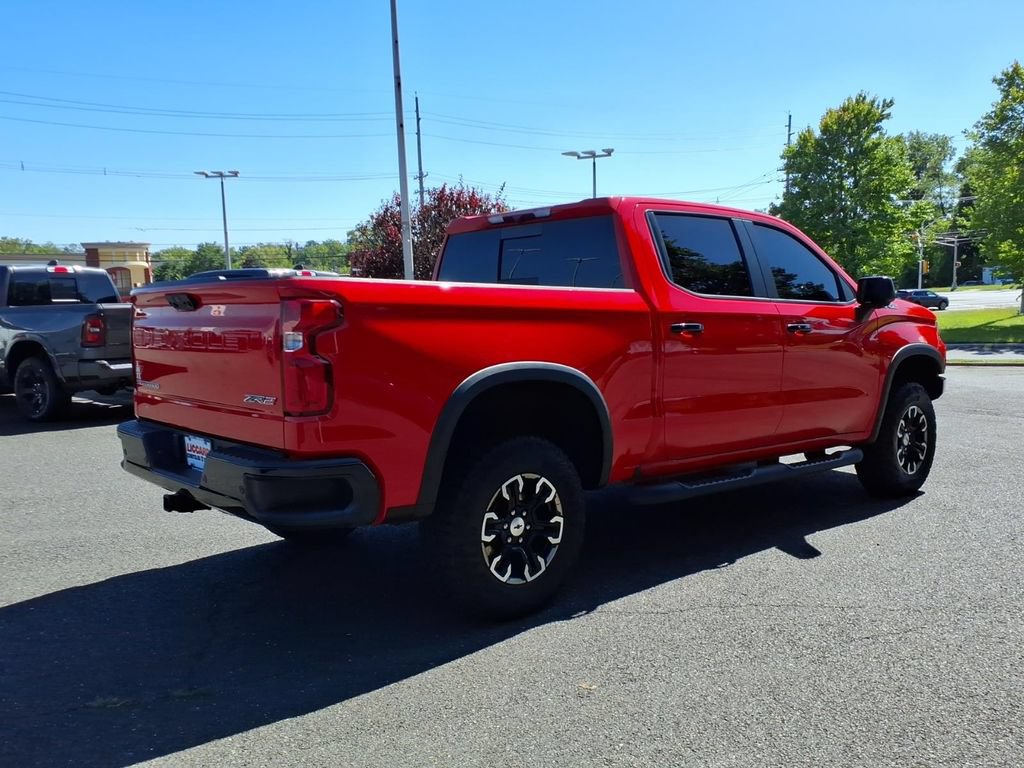 Used 2024 Chevrolet Silverado 1500 ZR2 AWD/4WD image 7