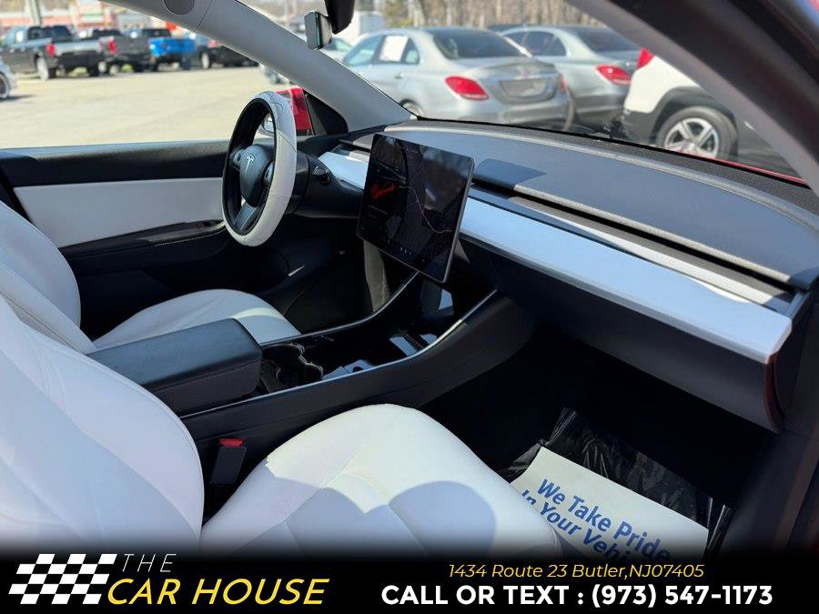 Used 2021 Tesla Model Y Long Range AWD/4WD image 26