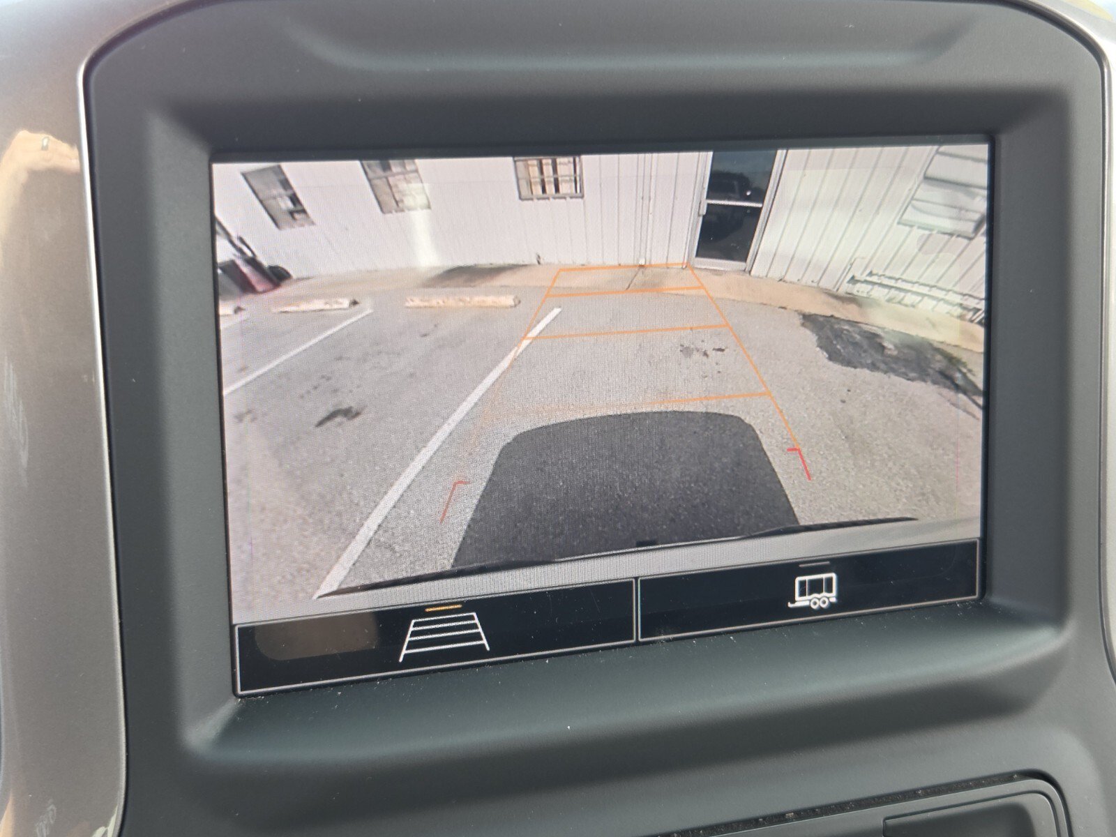 Used 2022 Chevrolet Silverado 1500 Custom RWD image 25