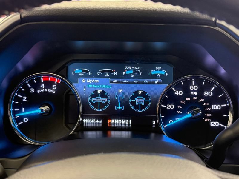 Used 2018 Ford F350 Platinum w/ Platinum Ultimate Package AWD/4WD image 95