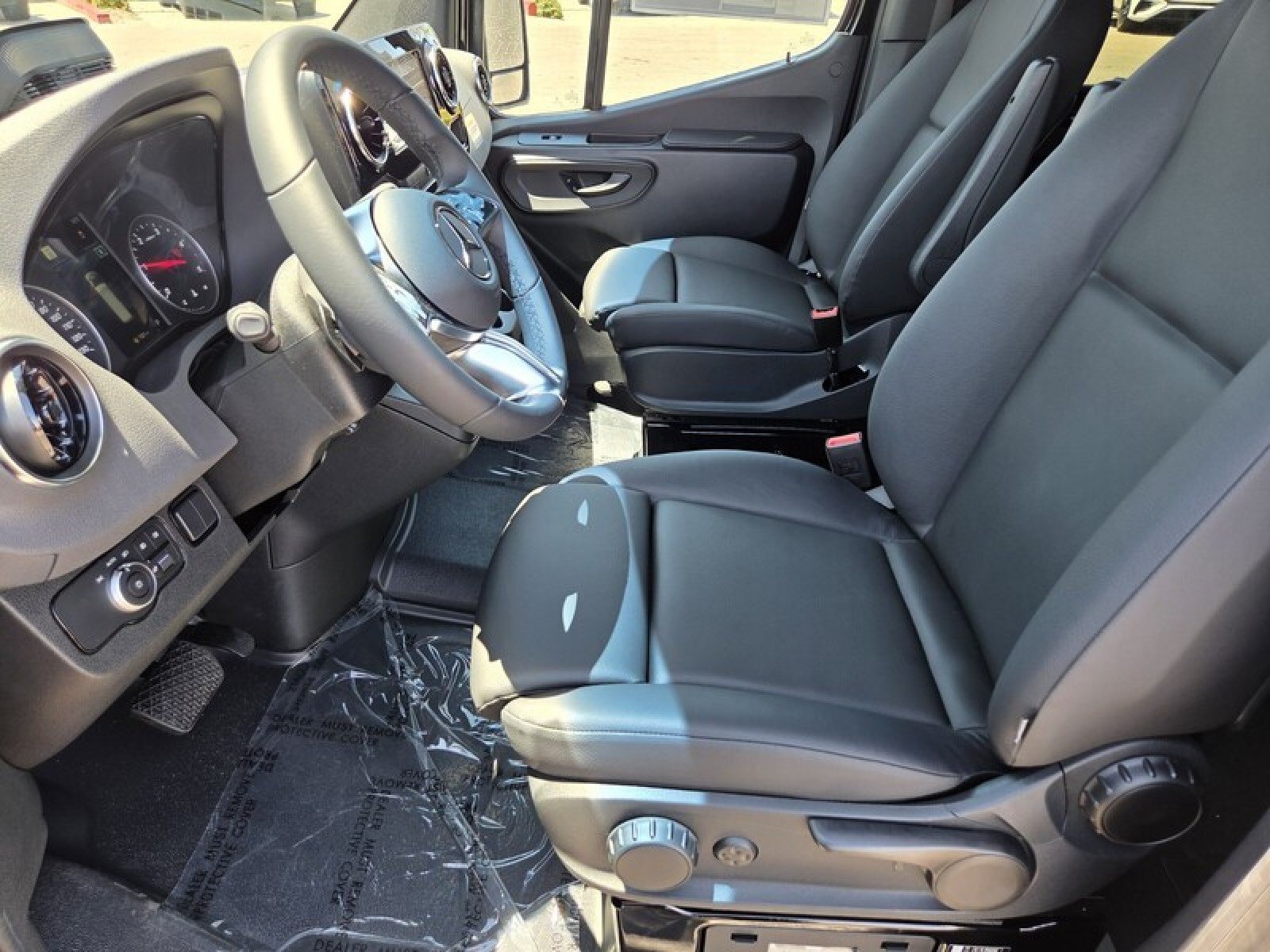 New 2026 Mercedes-Benz Sprinter 2500 image 11
