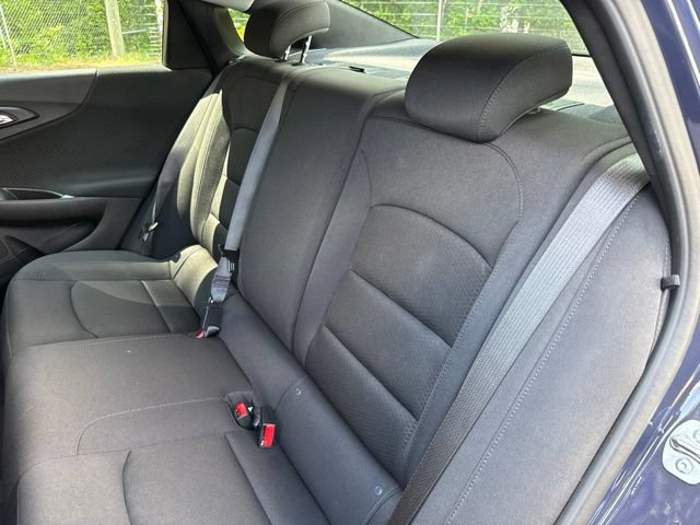 Used 2025 Chevrolet Malibu RS FWD image 22