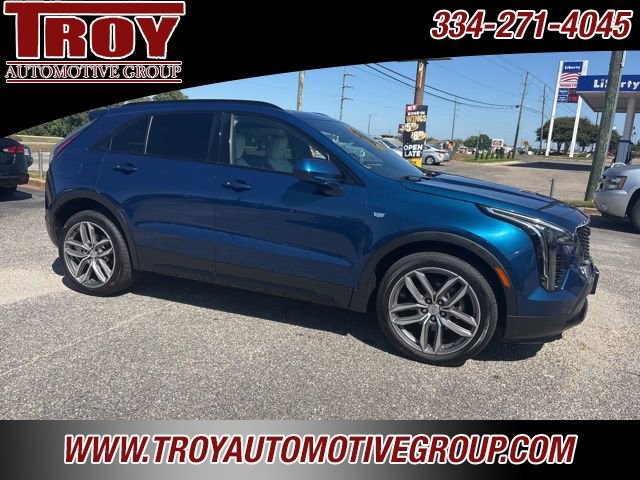 Used 2019 Cadillac XT4 Sport AWD/4WD image 2