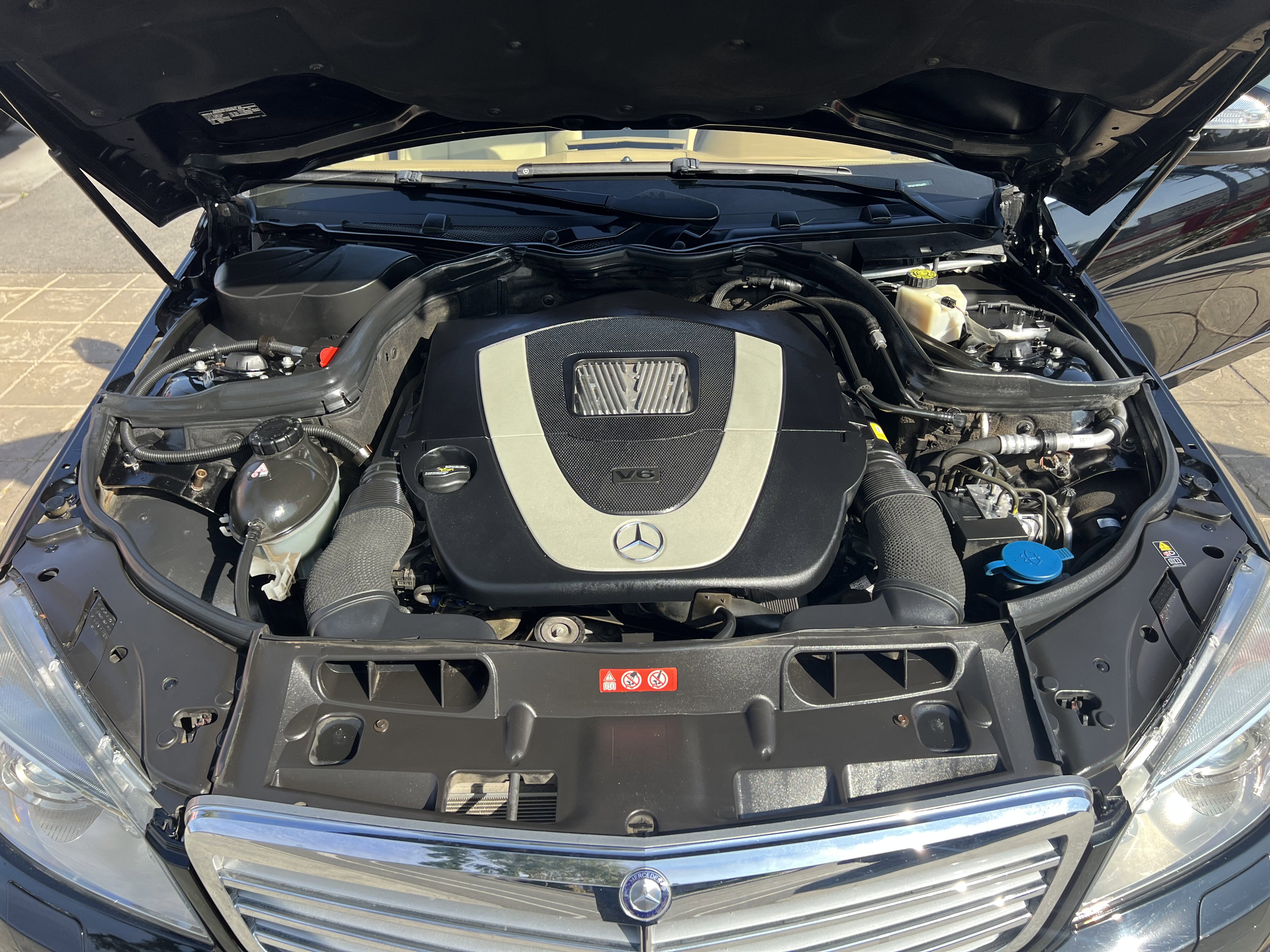 Used 2008 Mercedes-Benz C 300 Sedan w/ Multimedia Pkg image 39