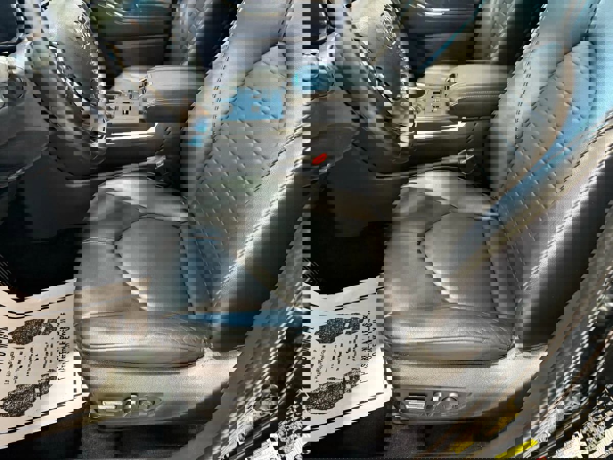 Used 2023 Toyota Highlander XLE image 22