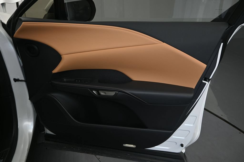 Used 2024 Lexus RX 350 Premium w/ Accessory Package (Z1) FWD image 15