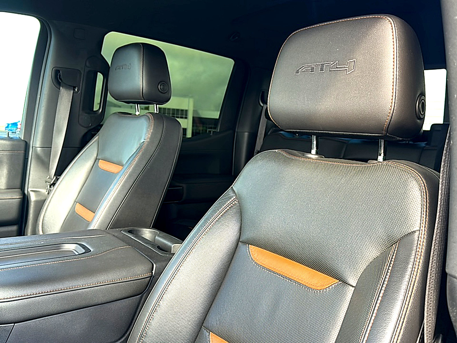 Used 2019 GMC Sierra 1500 AT4 w/ AT4 Premium Package AWD/4WD image 14