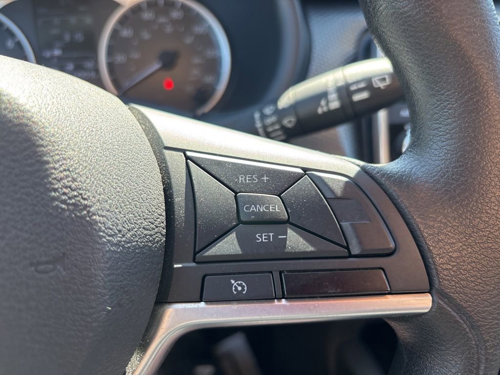 Used 2020 Nissan Kicks S FWD image 20