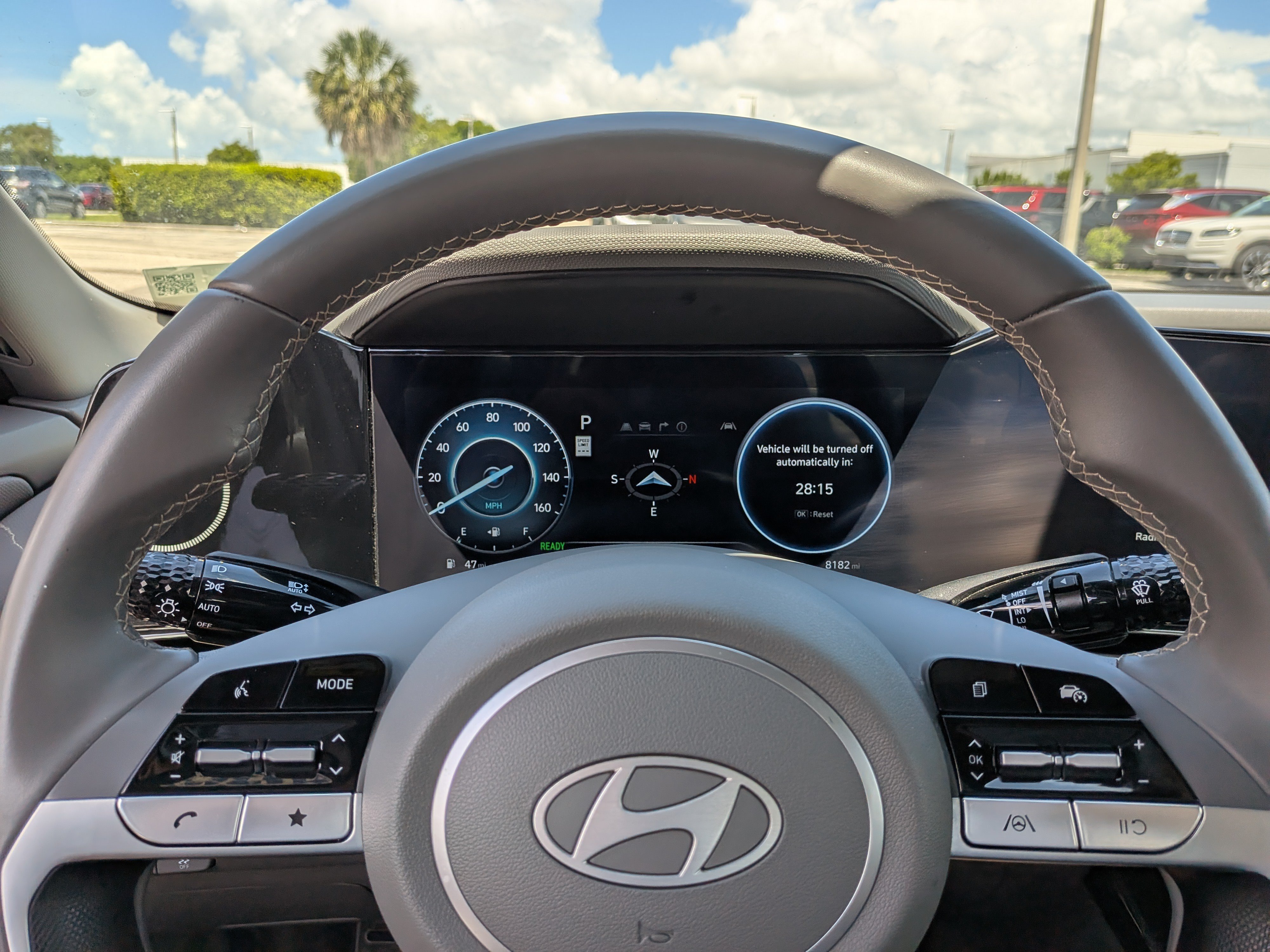 Used 2025 Hyundai Elantra SEL FWD image 24