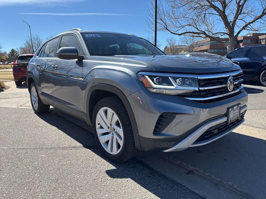 Certified 2022 Volkswagen Atlas Cross Sport SE image 8