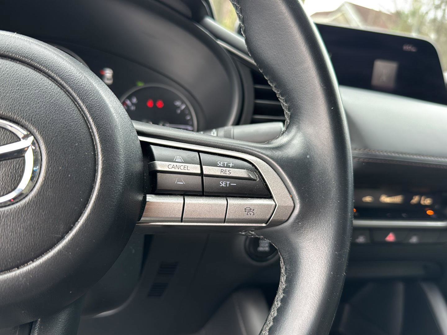 Used 2020 MAZDA MAZDA3 Sedan w/ Select Package image 19