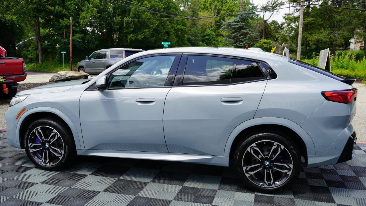 Used 2026 BMW X2 xDrive28i AWD/4WD image 15
