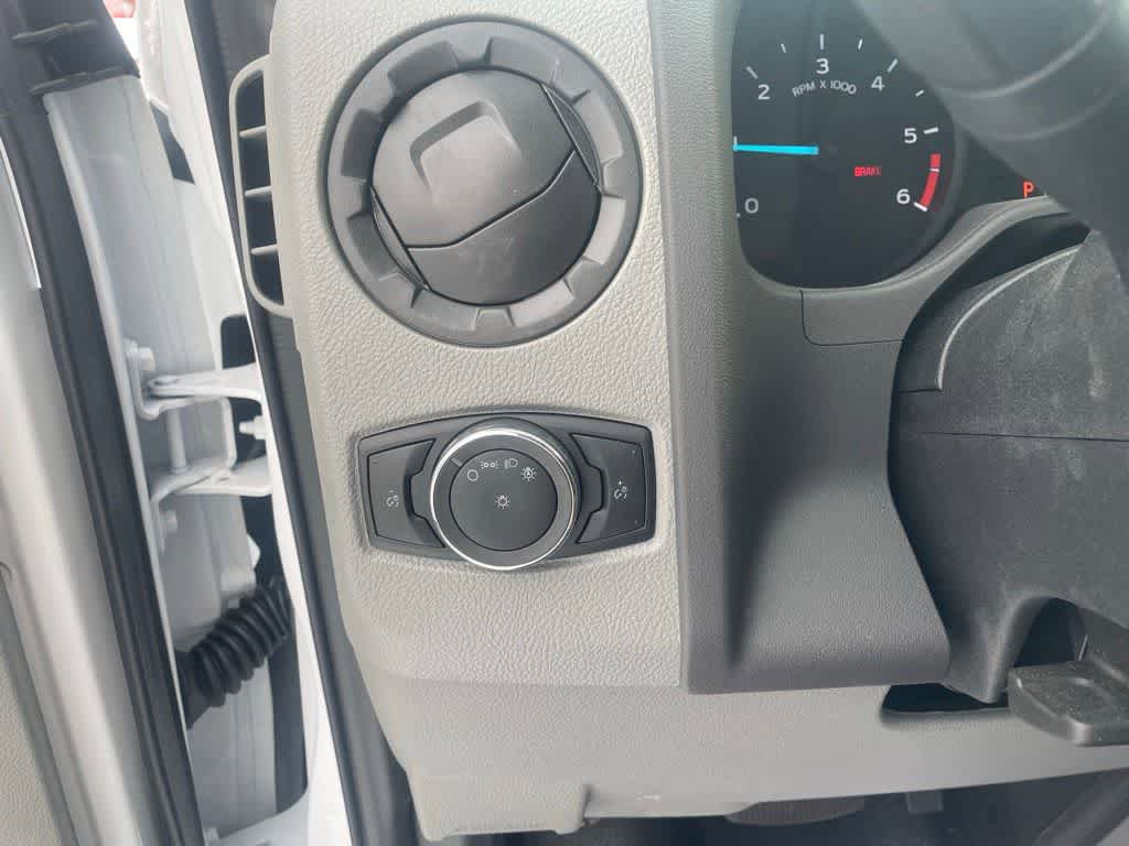 New 2024 Ford E-450 and Econoline 450 Super Duty w/ Power Windows & Locks Group RWD image 16