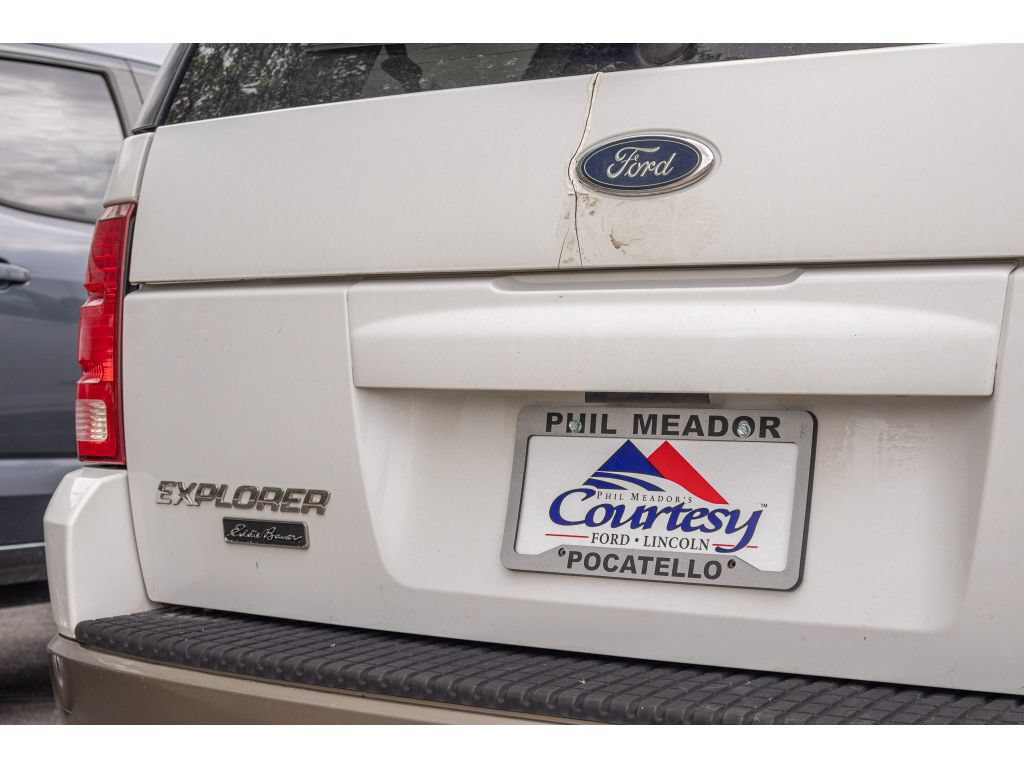 Used 2002 Ford Explorer Eddie Bauer AWD/4WD image 7