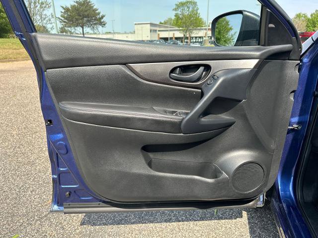 Certified 2021 Nissan Rogue Sport S FWD image 9