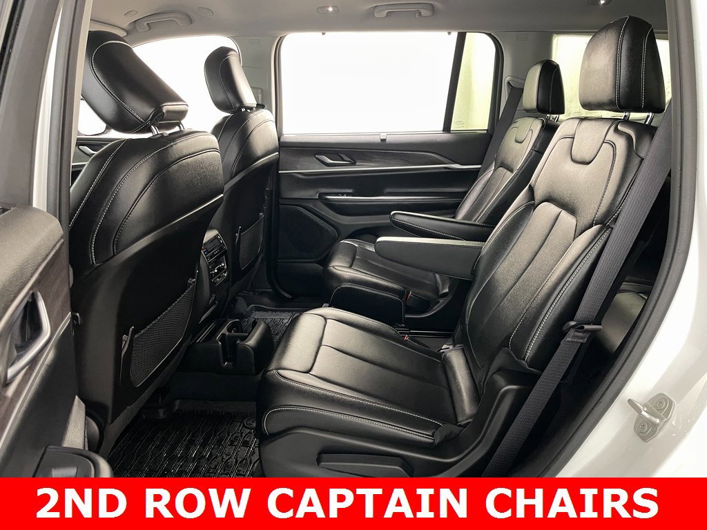 Used 2023 Jeep Grand Cherokee L Limited w/ Luxury Tech Group II image 15