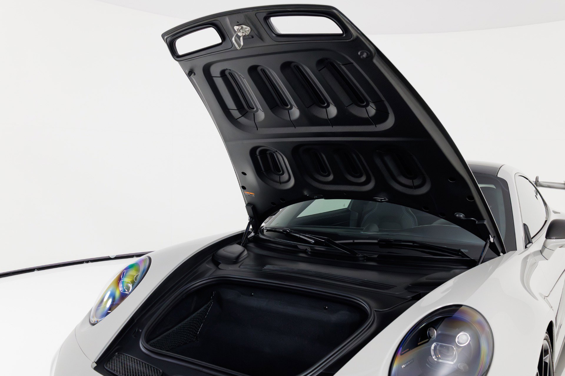 Used 2022 Porsche 911 GT3 RWD image 48