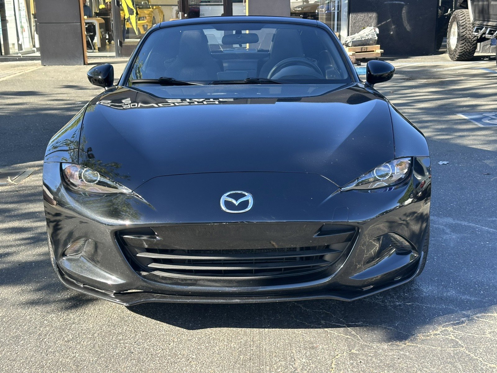 Used 2017 MAZDA MX-5 Miata RF Club RWD image 5