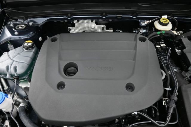 New 2026 Volvo XC40 B5 Plus w/ Climate Package AWD/4WD image 37